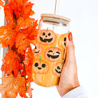 Pumpkin spice season mug
Fall pumpkin coffee tumbler
Cute jack o lantern coffee cup
Pumpkin coffee bar decor