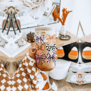 Mixed pattern bow tumbler
Designer bow glassware
Fall pattern drinking cup
Aesthetic bow design glass
Halloween bow tumbler