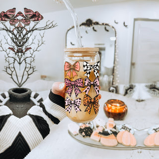 Girly fall gift ideas
Aesthetic autumn drinkware
Bow lover fall tumbler
Romantic fall coffee cup