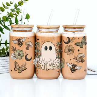 Cottagecore halloween glass tumbler
Botanical ghost drinking glass
Boho halloween drinkware
Cottage witch tumbler with ghosts