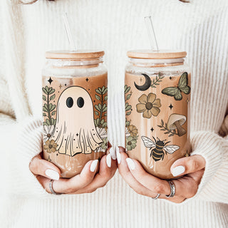 Garden ghost pattern tumbler
Floral halloween design cup
Cottage ghost illustration
Mushroom witch aesthetic glass