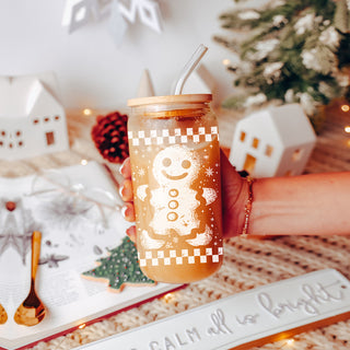 Retro checkered gingerbread glass tumbler – 17oz Christmas coffee cup with bamboo lid
Christmas coffee tumbler – retro gingerbread checkered design glass cup for holiday drinks