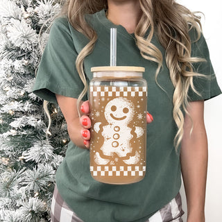 Christmas kitchen decor retro glass cup 17oz - Vintage gingerbread holiday tumbler with straw - Checkered festive drinkware
Christmas party drinkware - festive gingerbread tumbler cup with bamboo lid