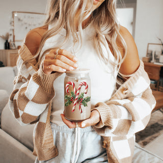 Traditional holiday glass tumbler - festive candy cane and holly design
Christmas kitchen decor tumbler - reusable glass cup with festive candy canes