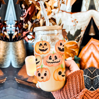 Dishwasher safe halloween glass
BPA free pumpkin tumbler
Stainless steel straw included
Large capacity fall drink glass