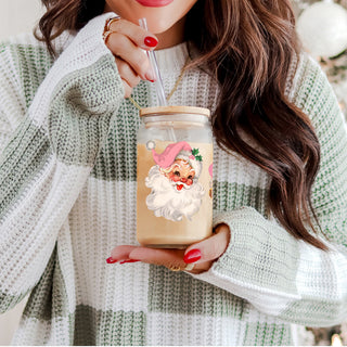 17oz vintage holiday glass tumbler eco-friendly - Christmas retro Santa pink hat coffee cup bamboo lid - Classic kitchen decor
Christmas morning coffee cup – glass tumbler with pink Santa faces