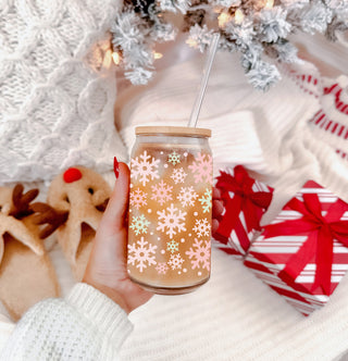 Christmas snowflake glass cup 17oz glass straw - Pastel pink mint holiday tumbler bamboo lid - Winter festive gift
Festive drinkware gift – holiday glass cup with pastel snowflake accents