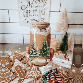Christmas hostess gifts glass tumbler 17oz - Winter tree holiday coffee cup bamboo lid - Festive drinkware
17oz Christmas coffee tumbler glass - Winter wonderland holiday kitchen gifts bamboo lid straw - Tree design