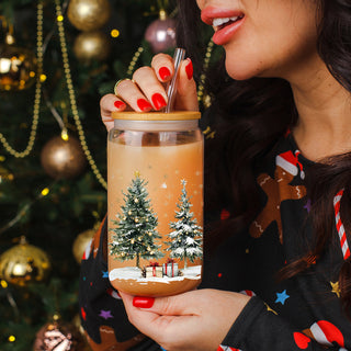 Winter wonderland Christmas glass cup 17oz - Holiday tree tumbler bamboo lid glass straw - Festive coffee gift
Wholesale Christmas tumbler with bamboo lid - winter wonderland Christmas tree design