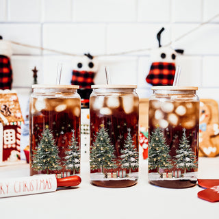 Festive holiday coffee cup – glass tumbler with winter graphics
Christmas kitchen gift – glass tumbler for coffee, cocoa, or hot chocolate
Holiday coffee bar decor – Christmas tree winter wonderland 17oz glass cup