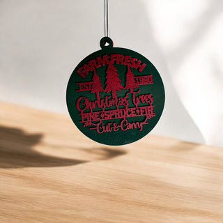 green and red christmas tree decor
Green Christmas tree decor
green and white christmas tree decor