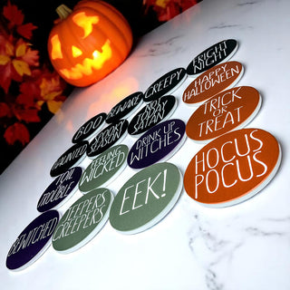 Halloween Dinner Centerpieces
Halloween food for party
halloween food ideas
halloween food setup
Halloween dinnerware
