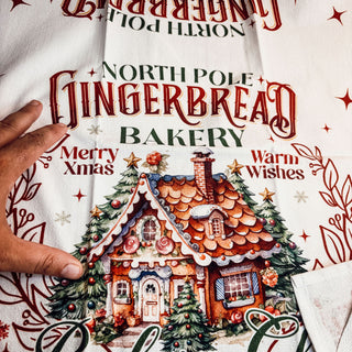 Christmas kitchen essentials gingerbread
Seasonal dish towel gingerbread house
Holiday kitchen accessories gingerbread house