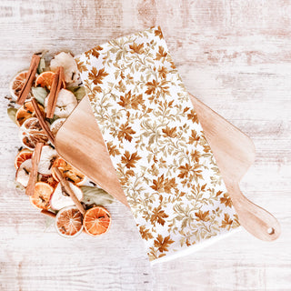 fall leaf print towel for sink and oven handle
seasonal autumn kitchen accent towel in white and rust
pumpkin spice season kitchen towel with leaves
fall kitchen decor idea with leaf cotton towel