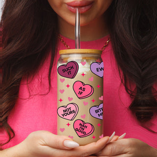 Wholesale 20oz glass tumblers for Valentine’s Day drinks and gifts.
20oz glass cups with trendy designs for every occasion in bulk. 