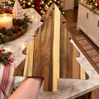 Holiday gift for charcuterie lovers and home entertainers
Wooden Christmas cutting board gift for a home cook
Christmas kitchen gift made from natural acacia wood
Tree-shaped serving board gift for holiday hosts
Christmas housewarming gift wooden charcuterie platter