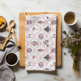180GSM flour sack kitchen towels premium quality
Absorbent cotton kitchen towels Christmas design
Christmas kitchen essentials pink blue towels
Designer Christmas kitchen towels chinoiserie pattern