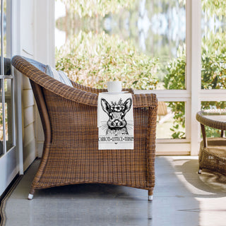 Wholesale Vintage herbarium bunny kitchen towel black white
Rustic farmhouse bunny towel botanical spring design
Cottage style bunny kitchen towel vintage black white
French farmhouse bunny dish towel botanical Easter