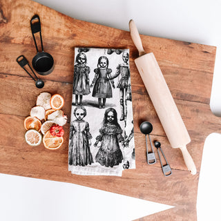 Wholesale creepy vintage toy towel for haunted housewarming gift
spooky season kitchen linen with clown and doll drawings
halloween party décor towel with creepy clown balloons
gothic halloween bathroom towel with horror dolls