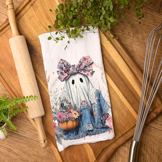 stylish pink halloween towel with floral ghost illustration
romantic floral ghost kitchen towel for autumn entertaining
ghost in floral bow towel for feminine halloween decorating