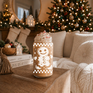 Retro Christmas drinkware – festive glass tumbler with checkered gingerbread design
Cyber Monday holiday gifts vintage gingerbread glass cup 17oz - Christmas coffee tumbler bamboo lid
Last minute Christmas gifts retro gingerbread glass tumbler 17oz - Holiday drinkware bamboo lid straw