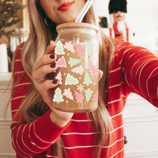 christmas glass cup with lid and straw wholesale USA
christmas snowflake decorations
christmas snowflake pink and green
Christmas snowflake background cup