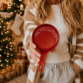 Christmas cooking truth
Holiday kitchen therapy
Seasonal Shopping Wholesalers
Holiday kitchen gifts
Christmas free shipping
Red Christmas kitchen gift – festive spoon rest for home chefs