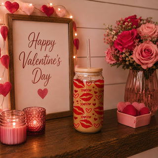 Bold and fun wholesale 20oz glass cups with red lips, hearts, and XOXO.
Wholesale glass cups with red lips, XOXO, and hearts for Galentine’s Day gifts.
Wholesale 20oz glass cups with red lips, hearts, and XOXO for retail stores.