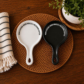 Mom's Kitchen | Black or White