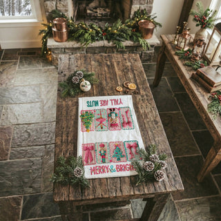 Wholesale kitchen towel for christmas baking aesthetic pink theme
holiday prep kitchen towel pink decorative dish cloth
modern christmas kitchen decor pink dish towel aesthetic
farmhouse christmas towel pink holiday kitchen decor