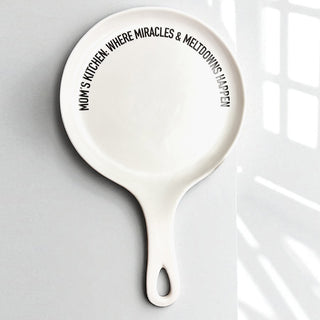 Mom's Kitchen | Black or White