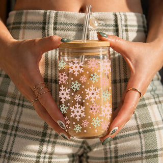 Pastel Snowflakes 17oz