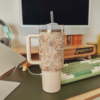 cute farmhouse autumn tumbler
autumn leaf tumbler for moms
large neutral tumbler cup
cozy autumn accessory
fall leaves neutral aesthetic cup
cute chic autumn cup
pumpkin spice tumbler with handle