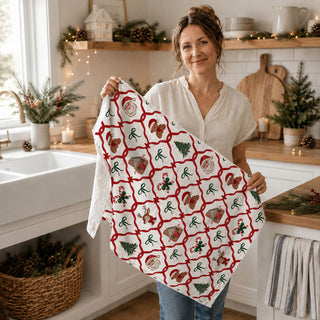 Traditional holiday kitchen decoration
Classic Christmas kitchen collection
Heritage holiday kitchen accessories
Classic retro Christmas kitchen accessories
classic christmas dish towel for cozy holiday kitchen decor styling
festive christmas kitchen towel for baking decorating and entertaining
holiday kitchen towel with traditional christmas characters and pattern