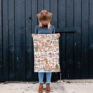 pink christmas gift for mom kitchen towel vintage style
cute pink holiday gift idea retro christmas tea towel
unique christmas gift for her pink kitchen decor towel
pink santa christmas towel gift for hostess holiday
girly christmas gift pink vintage tea towel