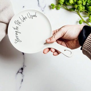 Holiday ready kitchen gift set with ceramic spoon rest
Unique black and white Kitchen Decorations Handmade
Funny kitchen spoon rest
Baking quote spoon holder